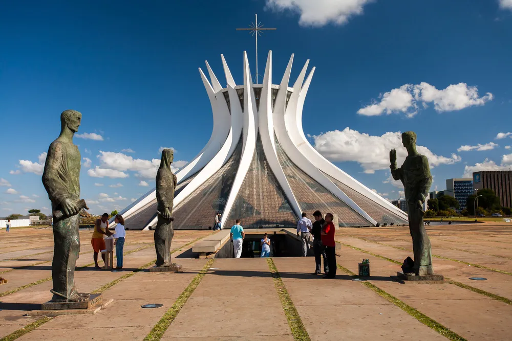 The Surge of Foreign Investor Influx in Brazilian Bond Market